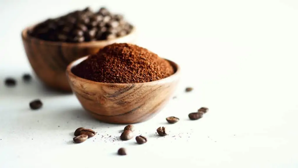 how much coffee grounds to use